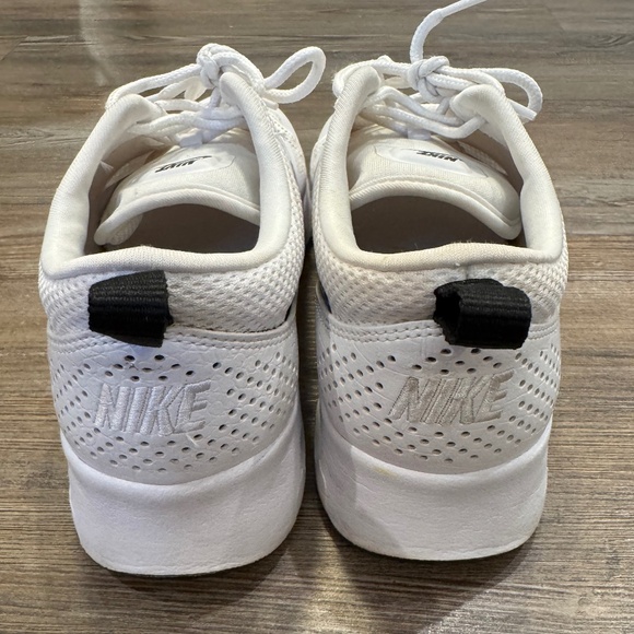 Nike Air Max Thea Women's Size 8.5 - Picture 3 of 5